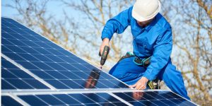 Installation Maintenance Panneaux Solaires Photovoltaïques à Ney